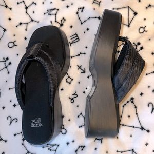 Y2k wild fable platform sandals never worn